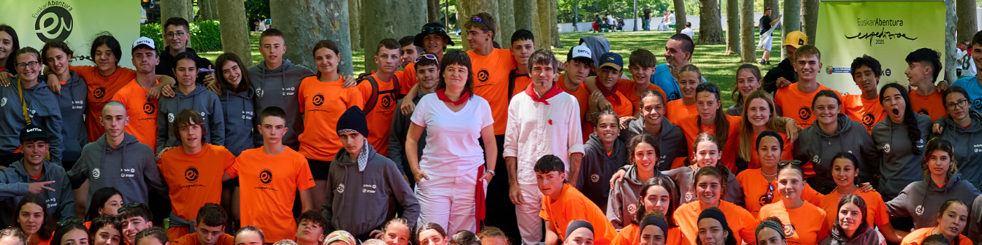 Entrar a la noticia: 126 jóvenes participantes en la VII edición de Euskarabentura llegan a Pamplona/Iruña